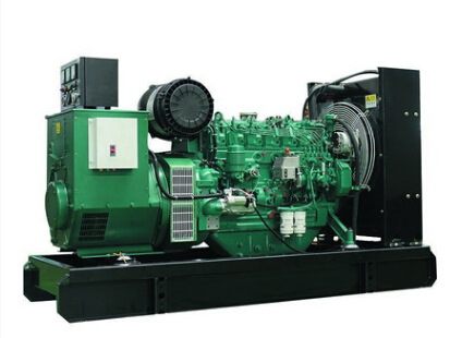 郊区上柴200kw大型柴油二手发电机组